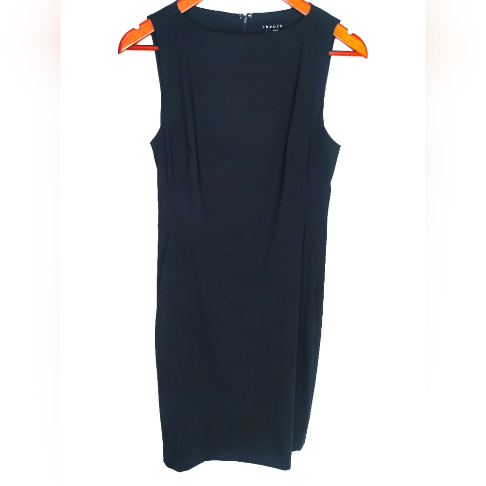 Theory Virgin Wool Sheath Dress 6